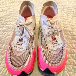 Nike ZoomX Vaporfly NEXT%2 Women's